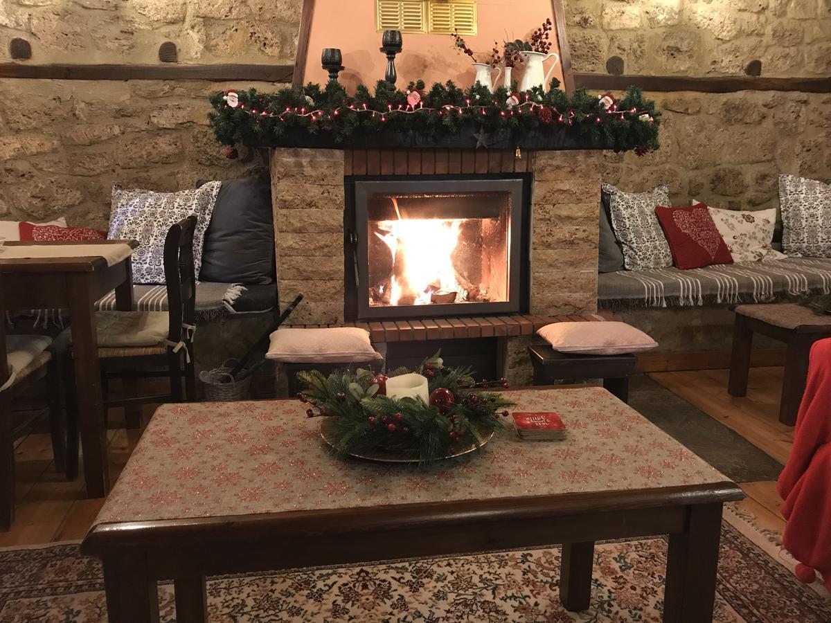 Varosi Guesthouse Edessa Bagian luar foto